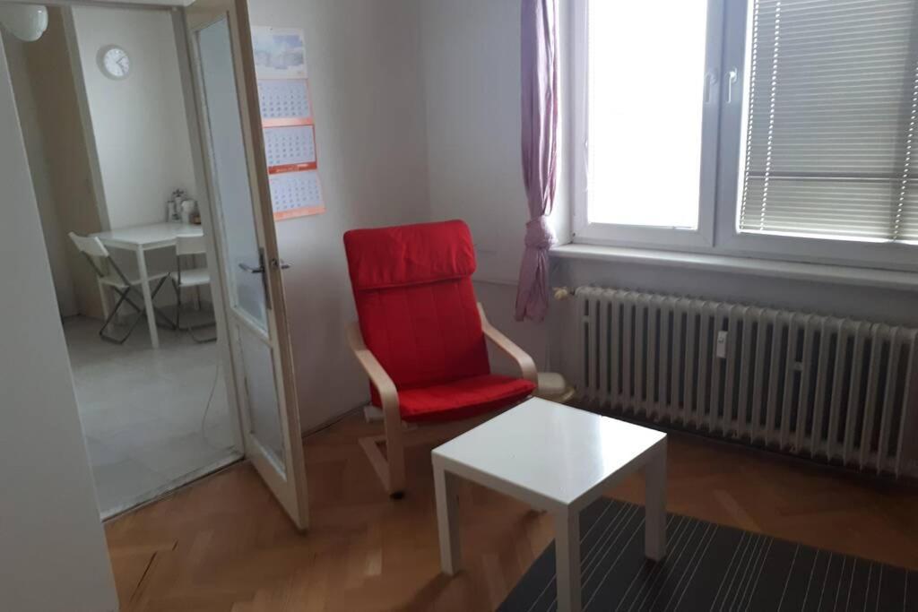 Room In Apartment Prague 3 Praga Exterior foto